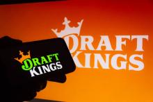 Just before the Super Bowl, Michael Hermalyn bolted from DraftKings to Fanatics. He also tried to lure two colleagues and released confidential information. Now DraftKings wants an injunction against Hermalyn. For a…