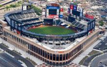 New York Mets owner Steve Cohen is embarking on a lobbying effort to pass a bill in the state legislature to rezone part of the parking lot of the Mets’ Citi Field ballpark for a casino. For a FREE sub to GGB NEWS use…