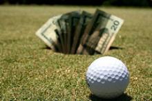 How many times have you heard heckling in the same sentence as golf? Not since “Happy Gilmore.” Thanks to sports betting, it is becoming more of a sign of the times. For a FREE sub to GGB NEWS use code GGB180 ggbnews…